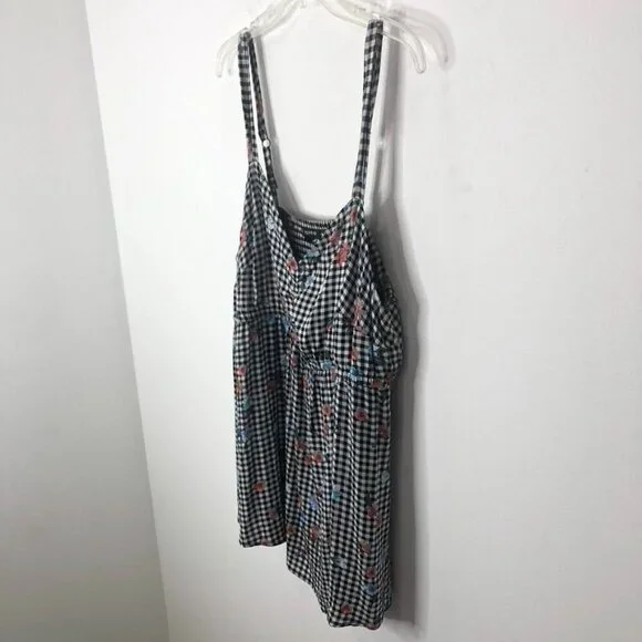 Torrid Womens Floral Gingham Top Size 2 18-20 2X Rayon/Spandex Black/White - Picture 5 of 14